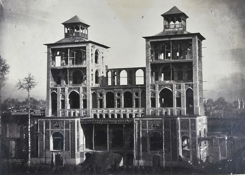 شمس العماره در حال ساخت شمس العماره در حال ساخت